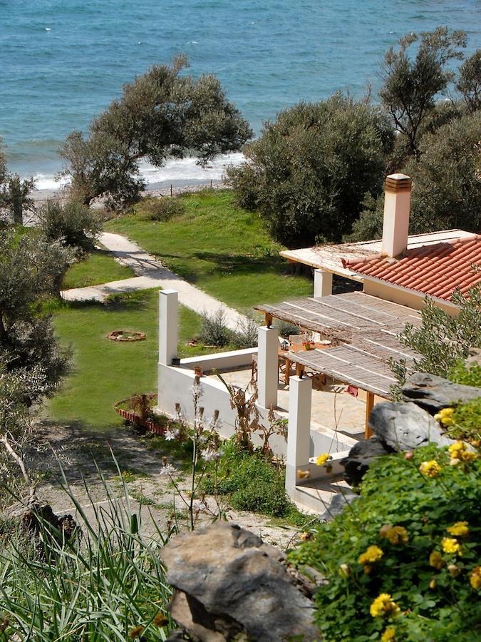Melinda Holiday House Plomari Стая снимка