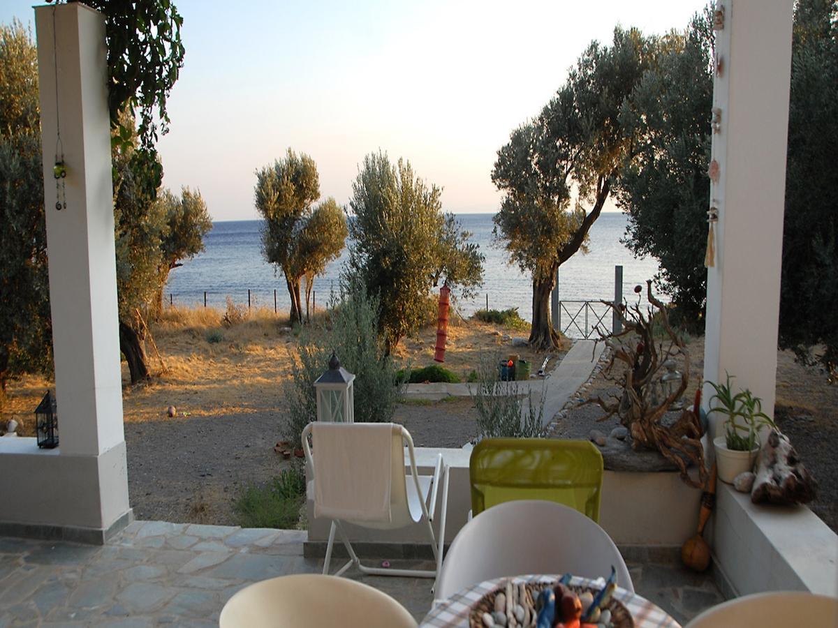 Melinda Holiday House Plomari Стая снимка