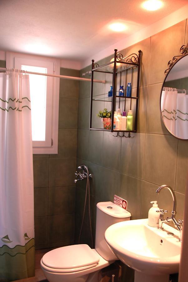 Melinda Holiday House Plomari Екстериор снимка